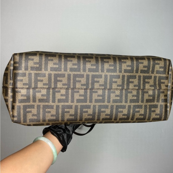Authentic Fendi Zucca Canvas Tote - Picture 8 of 15